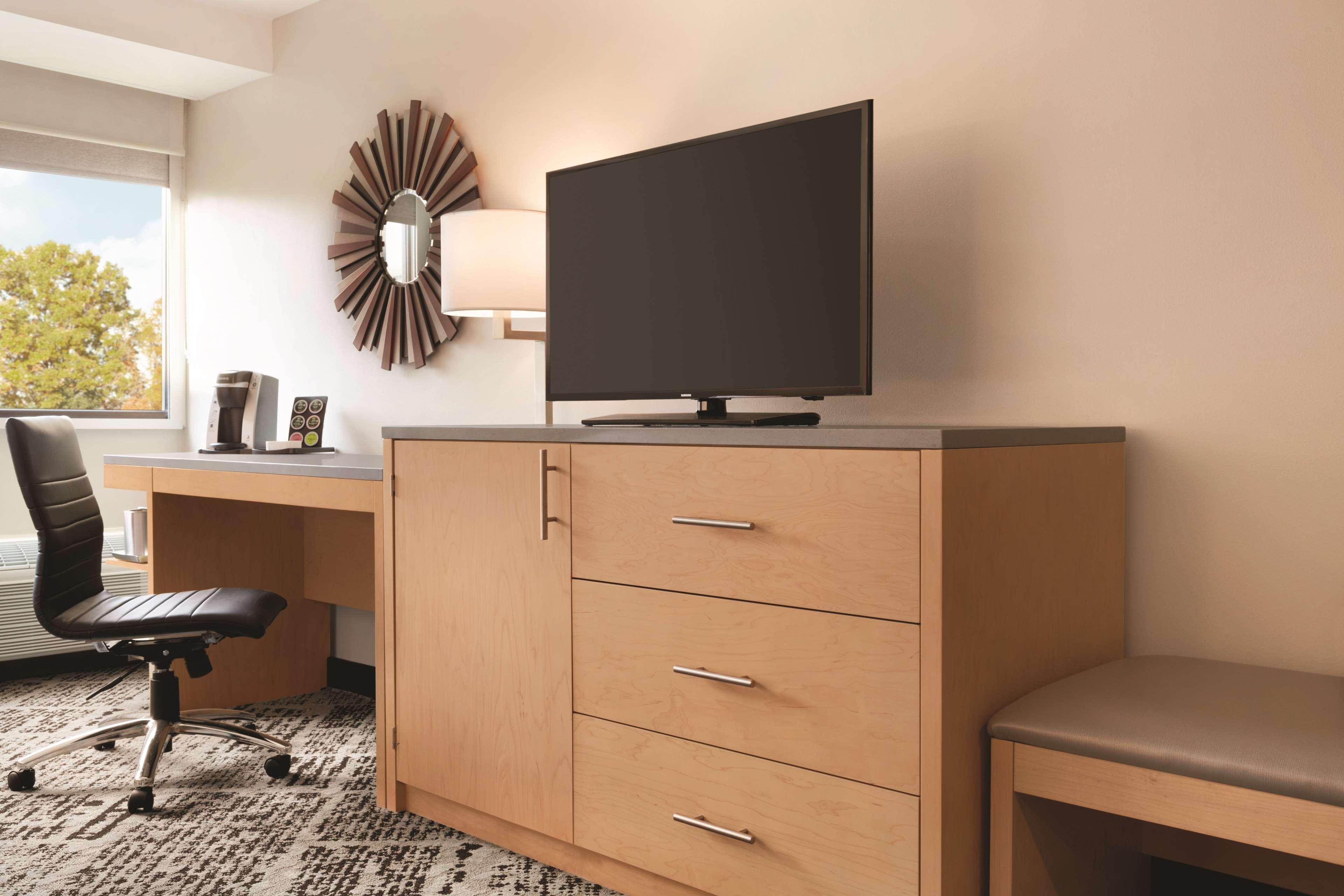 Radisson Hotel Charlotte Airport Bagian luar foto