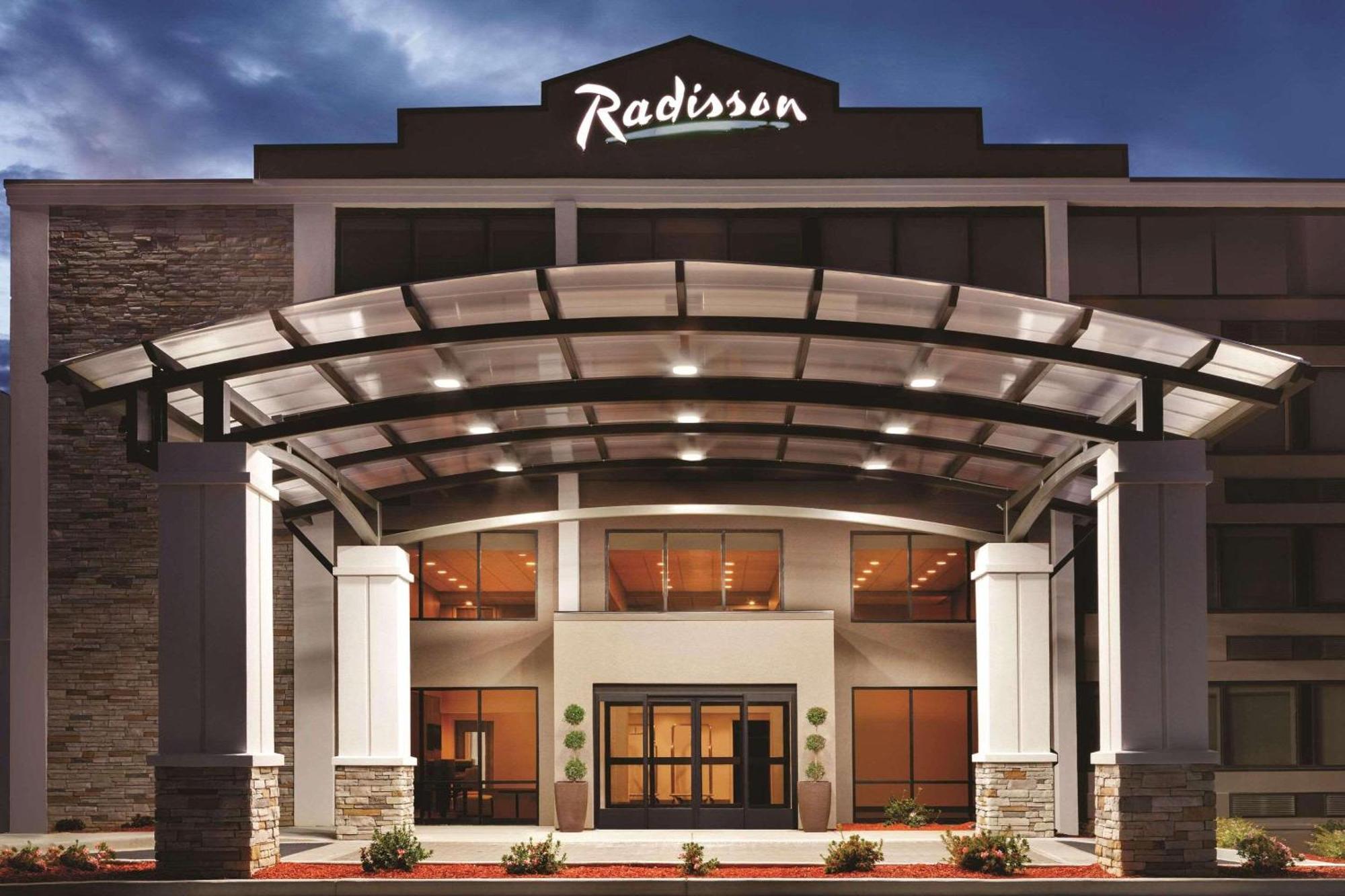 Radisson Hotel Charlotte Airport Bagian luar foto
